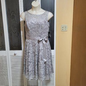 SLNY Ladies Beautiful "NEW" Silver Metallic & Sequin Fit & Flare Midi Dress